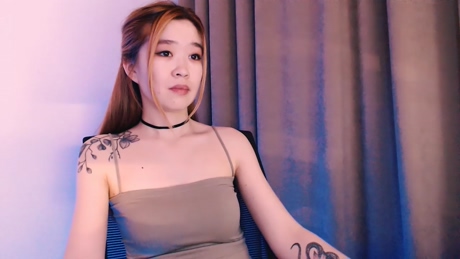 chia_asianfeet  10-03-2022